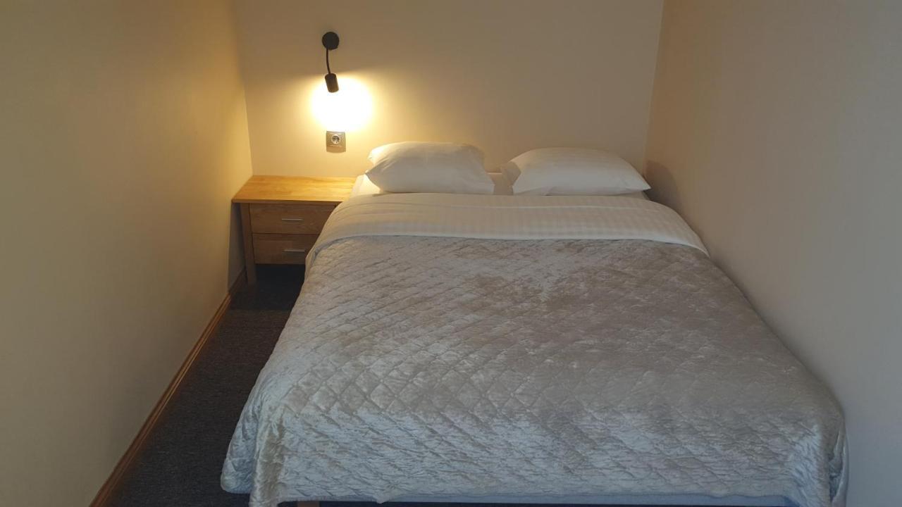 Kuetioru Puhkekeskus Hotel Koloreino Kültér fotó